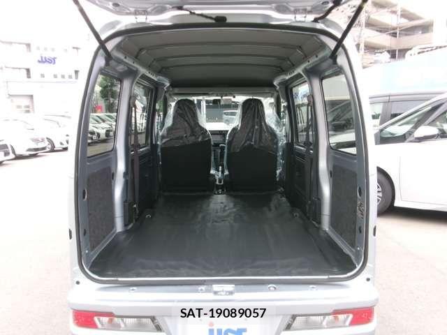 Daihatsu HIJET CARGO 2021-06 8666252-10