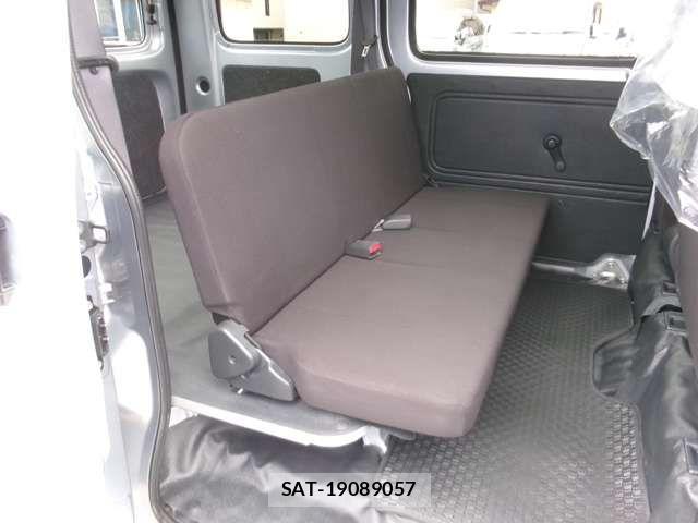 Daihatsu HIJET CARGO 2021-06 8666252-8
