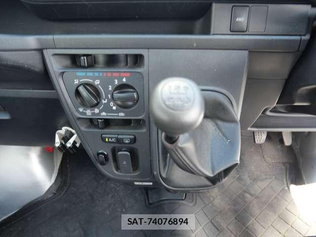 Daihatsu HIJET CARGO 2018-10 8685656-27