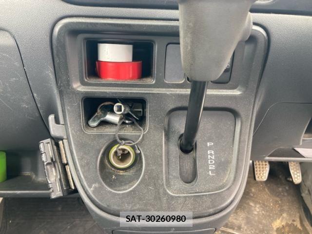Daihatsu HIJET CARGO 2013-06 8742637-16