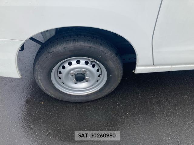 Daihatsu HIJET CARGO 2013-06 8742637-5