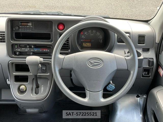 Daihatsu HIJET CARGO 2016-12 8742628-7