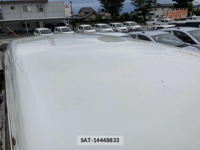 Daihatsu HIJET CARGO 2020-06 8742636-27