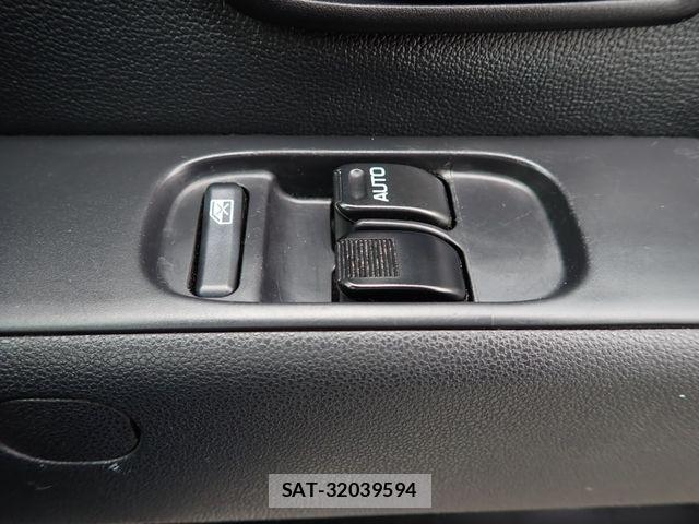 Daihatsu HIJET CARGO 2021-11 8780510-9