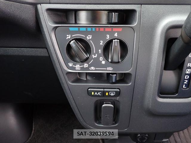 Daihatsu HIJET CARGO 2021-11 8780510-12