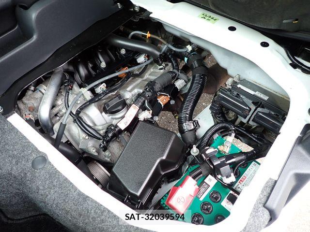 Daihatsu HIJET CARGO 2021-11 8780510-3