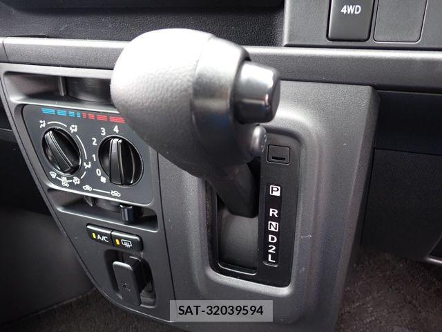 Daihatsu HIJET CARGO 2021-11 8780510-7