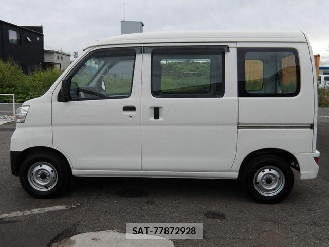 Daihatsu HIJET CARGO 2021-04 8780509-28