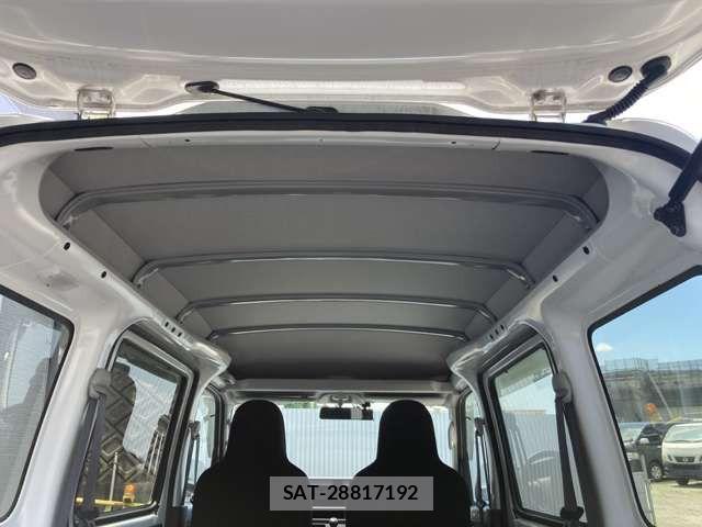 Daihatsu HIJET CARGO 2020-06 8780511-15