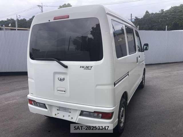 Daihatsu HIJET CARGO 2019-01 8780512-8