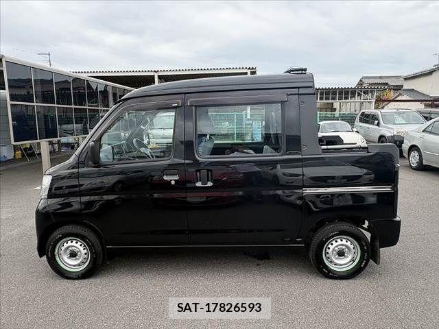 Daihatsu HIJET CARGO 2017-02 8780508-11