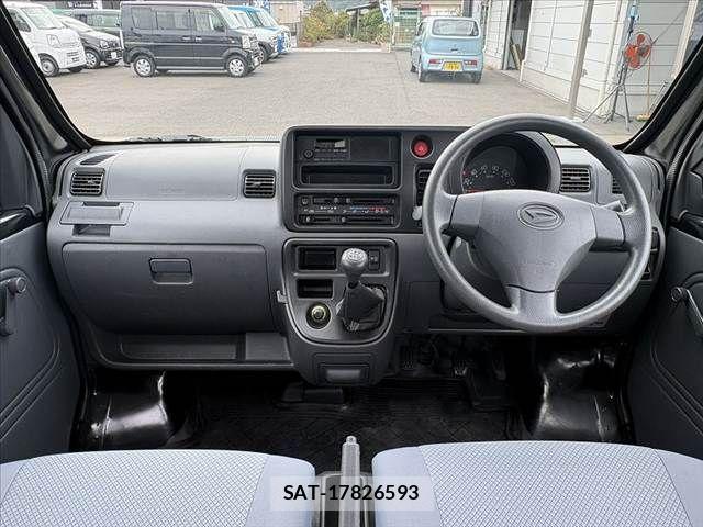 Daihatsu HIJET CARGO 2017-02 8780508-1