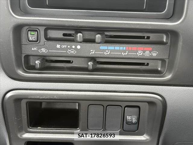 Daihatsu HIJET CARGO 2017-02 8780508-5