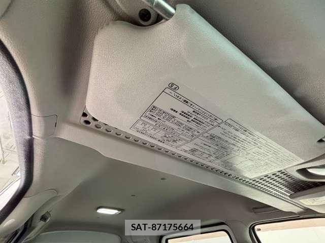 Daihatsu HIJET CARGO 2017-12 8796153-12