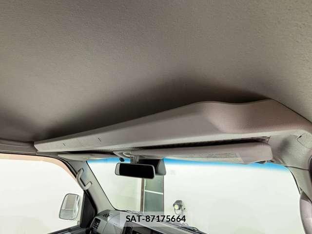Daihatsu HIJET CARGO 2017-12 8796153-13