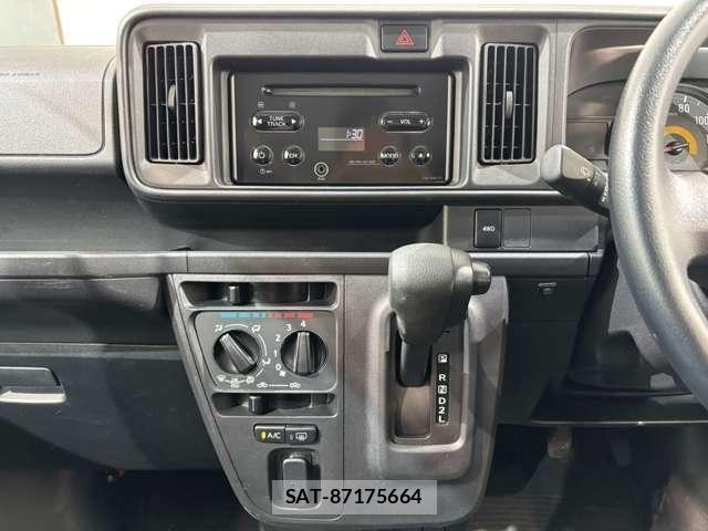 Daihatsu HIJET CARGO 2017-12 8796153-21