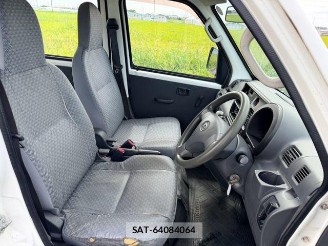 Daihatsu HIJET CARGO 2016-08 8796156-11