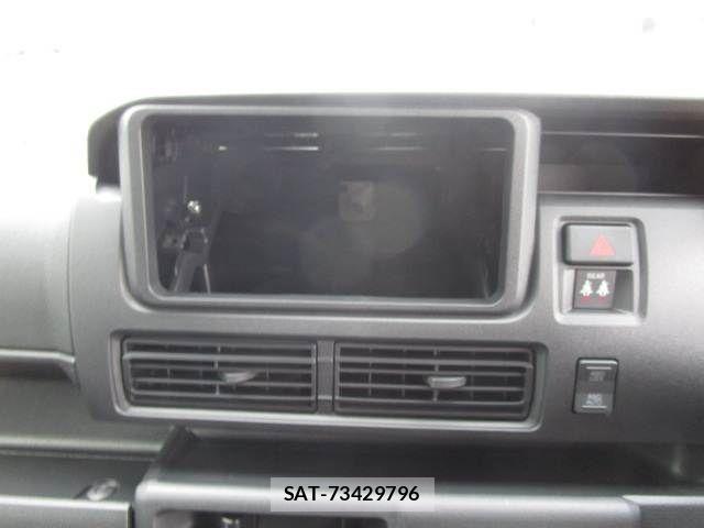 Daihatsu HIJET CARGO 2026-08 8796150-11