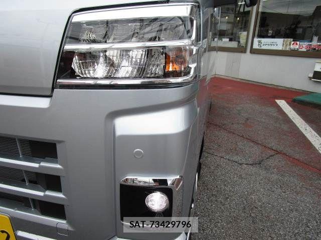 Daihatsu HIJET CARGO 2026-08 8796150-21