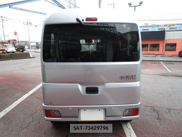 Daihatsu HIJET CARGO 2026-08 8796150-3