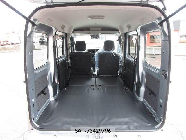 Daihatsu HIJET CARGO 2026-08 8796150-6