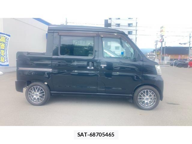 Daihatsu HIJET CARGO 2016-03 8829348-4
