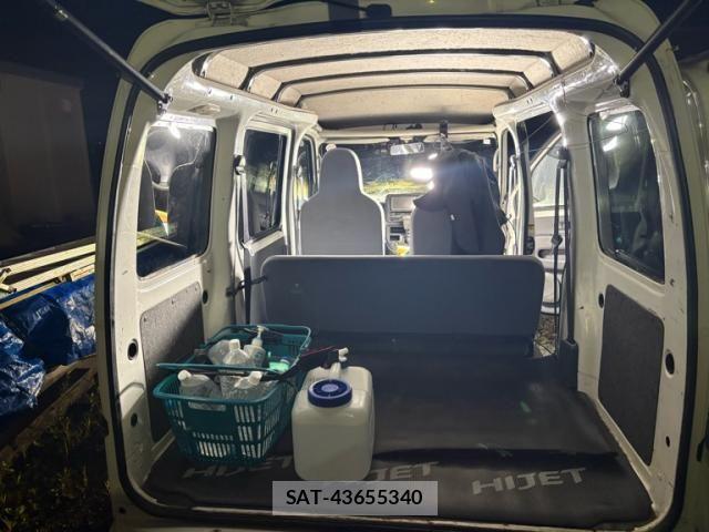 Daihatsu HIJET CARGO 2012-02 8849263-17