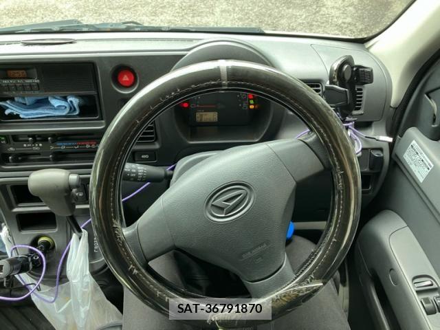 Daihatsu HIJET CARGO 2014-09 8849265-17