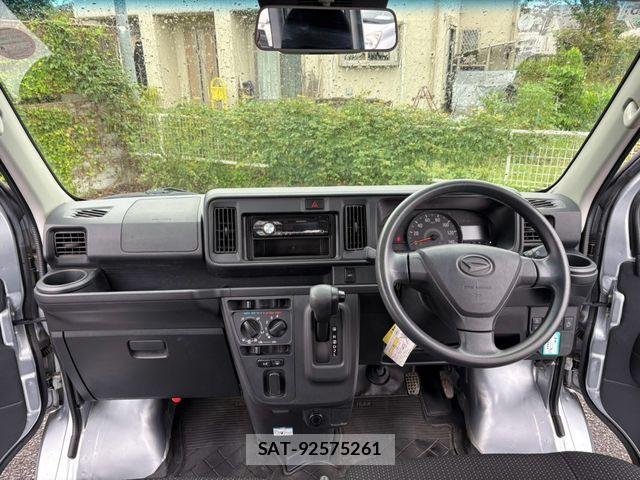 Daihatsu HIJET CARGO 2019-05 8871147-1