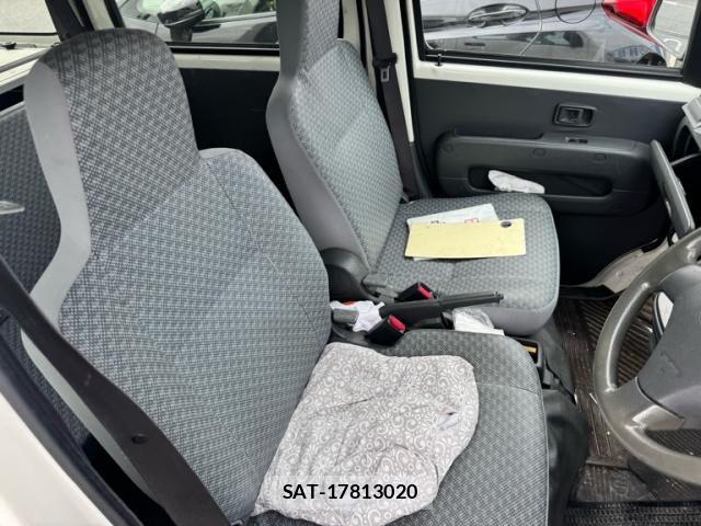 Daihatsu HIJET CARGO 2010-07 8871146-12