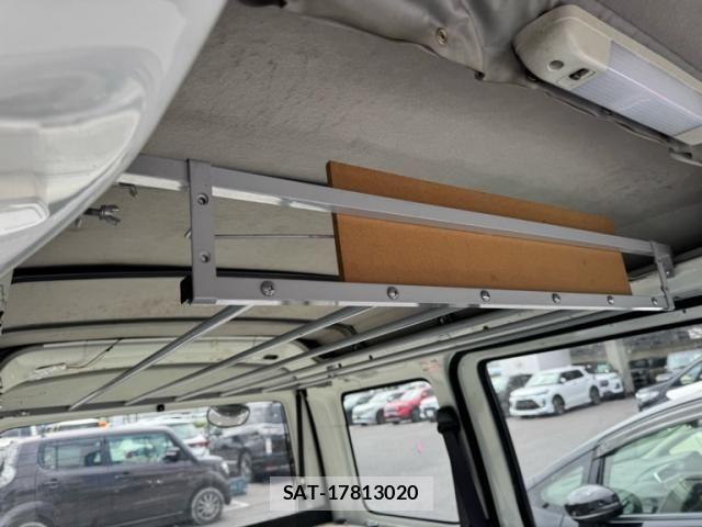 Daihatsu HIJET CARGO 2010-07 8871146-13