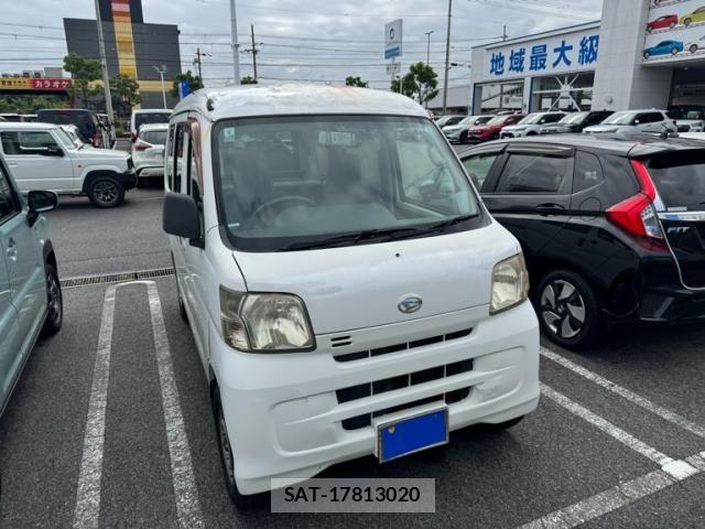Daihatsu HIJET CARGO 2010-07 8871146-1