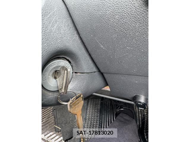 Daihatsu HIJET CARGO 2010-07 8871146-23