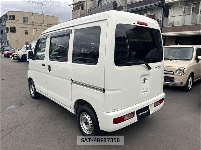 Daihatsu HIJET CARGO 2016-08 8880037-9