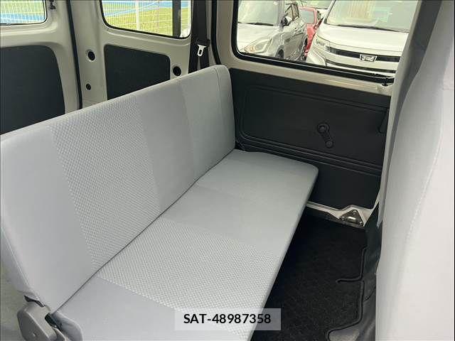 Daihatsu HIJET CARGO 2016-08 8880037-13
