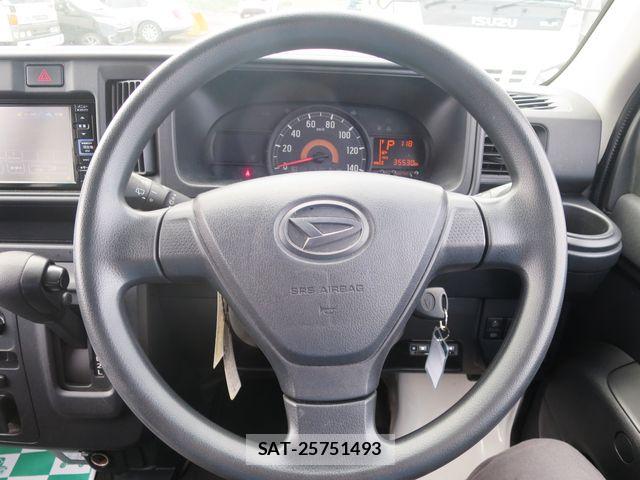 Daihatsu HIJET CARGO 2020-05 8880036-10