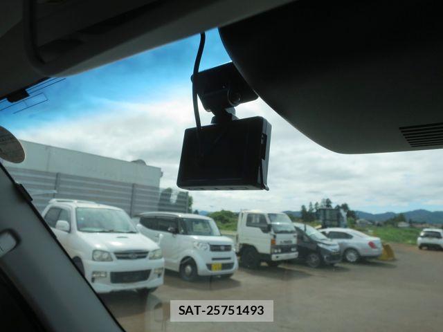 Daihatsu HIJET CARGO 2020-05 8880036-16