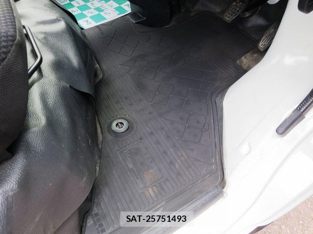 Daihatsu HIJET CARGO 2020-05 8880036-20