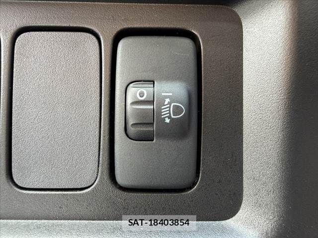 Daihatsu HIJET CARGO 2014-08 8880039-6