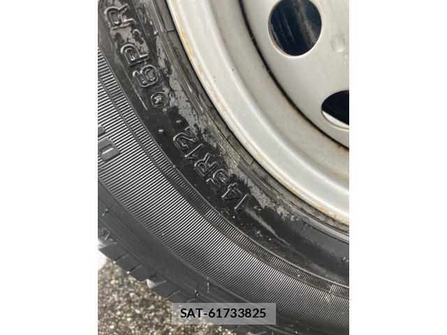 Daihatsu HIJET CARGO 2014-12 8880038-6