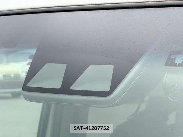 Daihatsu HIJET CARGO 2021-04 8880035-7