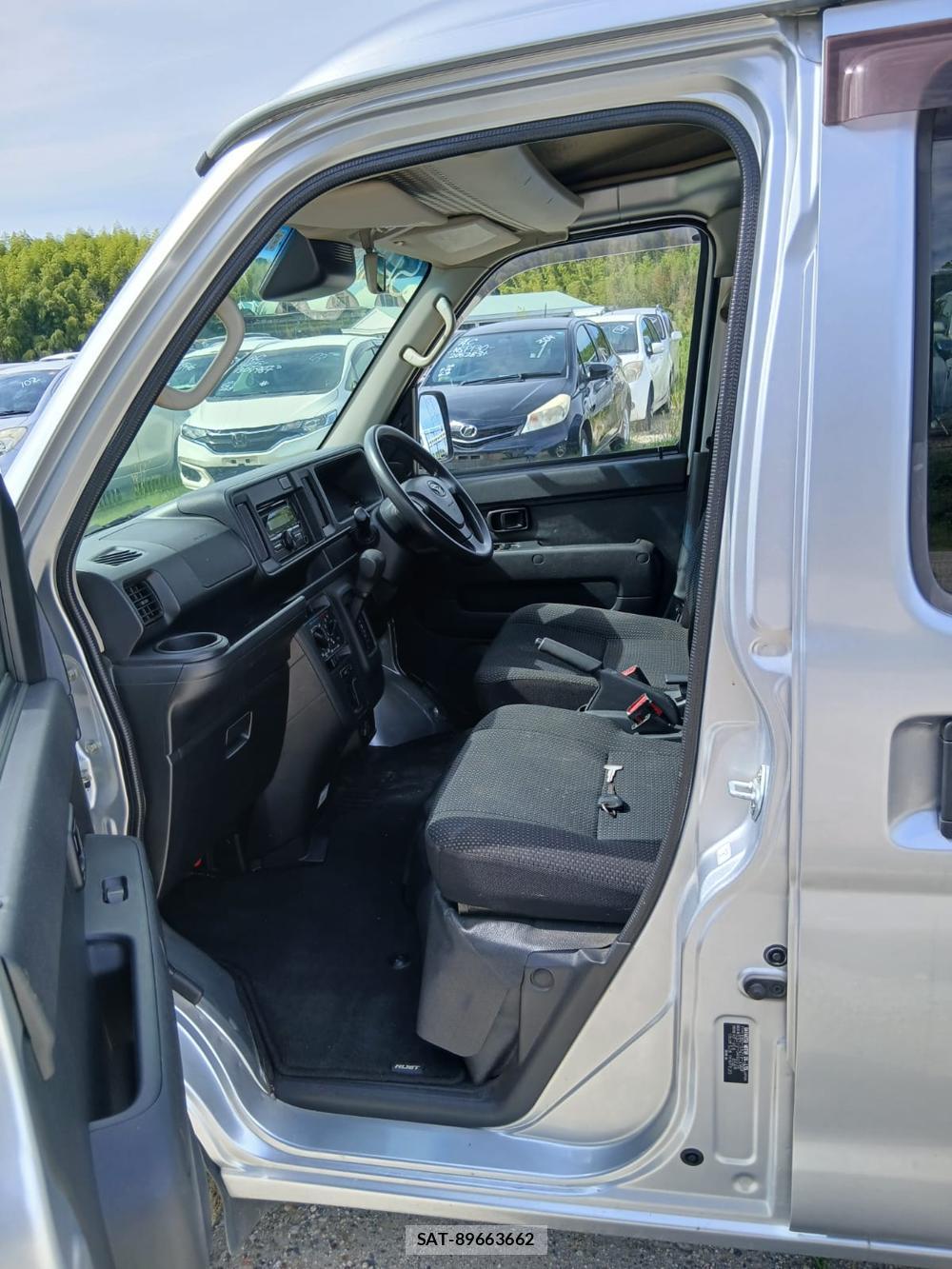 Daihatsu HIJET CARGO 2020 1266905-13