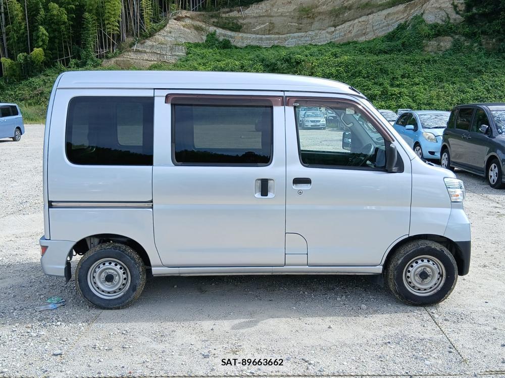 Daihatsu HIJET CARGO 2020 1266905-2