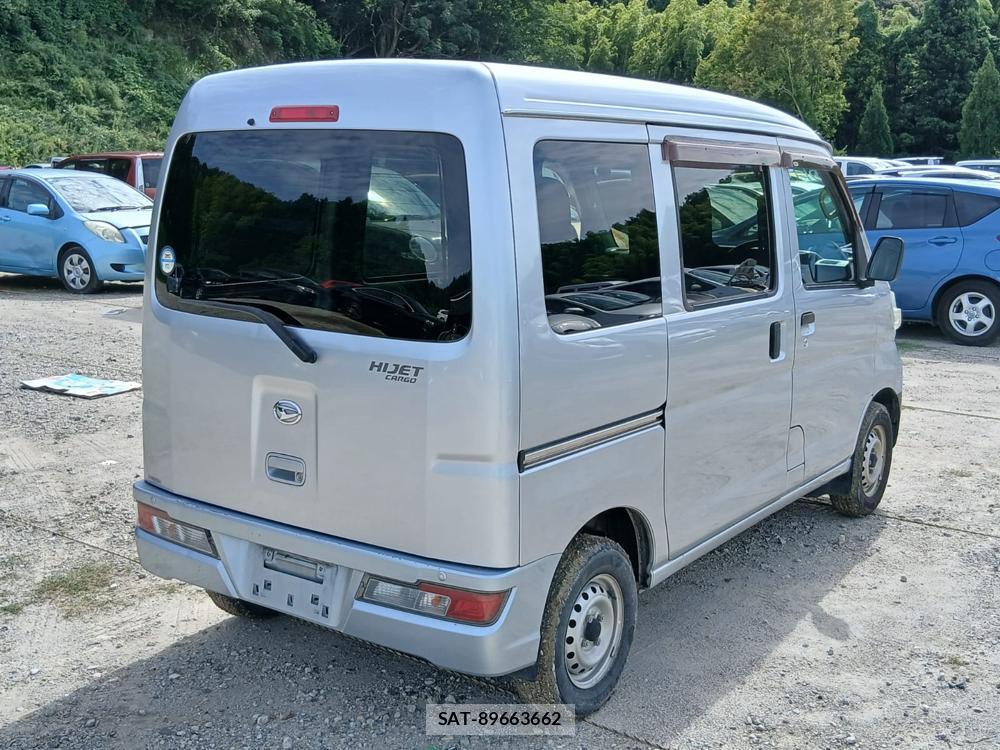 Daihatsu HIJET CARGO 2020 1266905-3