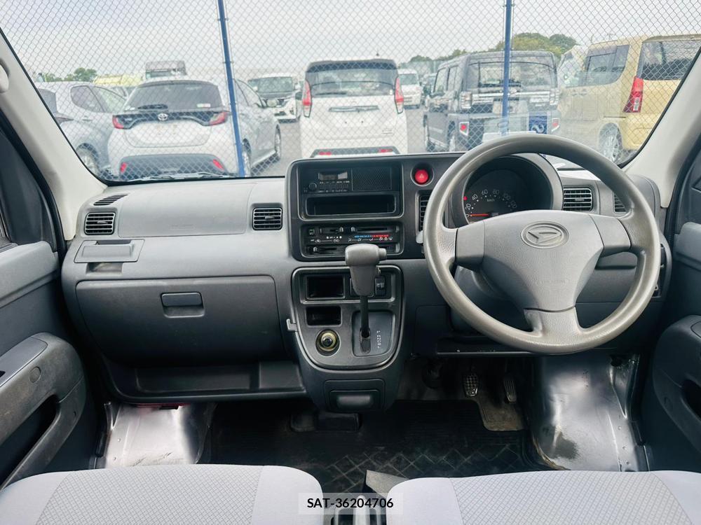 Daihatsu HIJET CARGO 2018 1300072-12