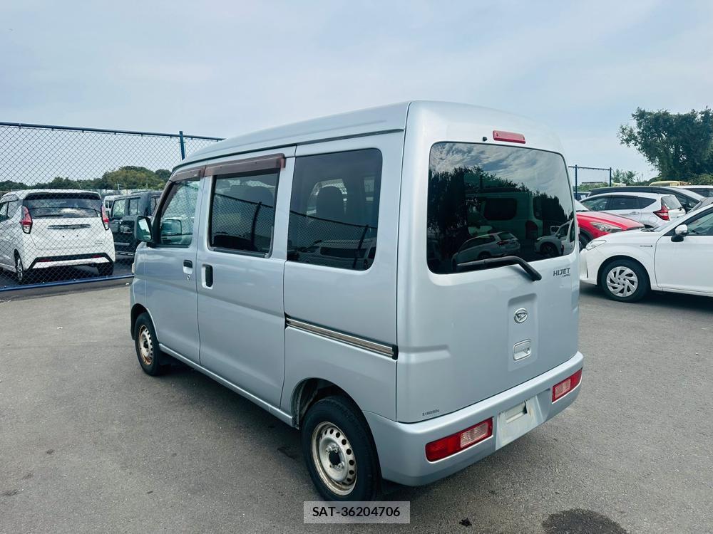 Daihatsu HIJET CARGO 2018 1300072-2