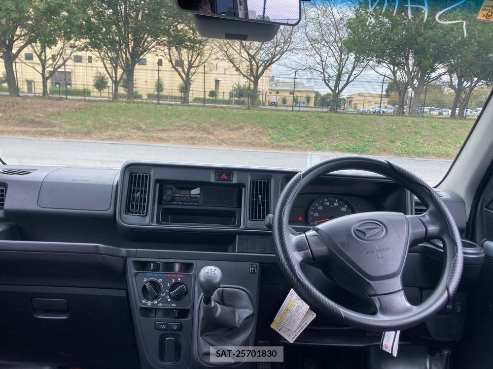 Daihatsu HIJET CARGO 2019 1311412-12