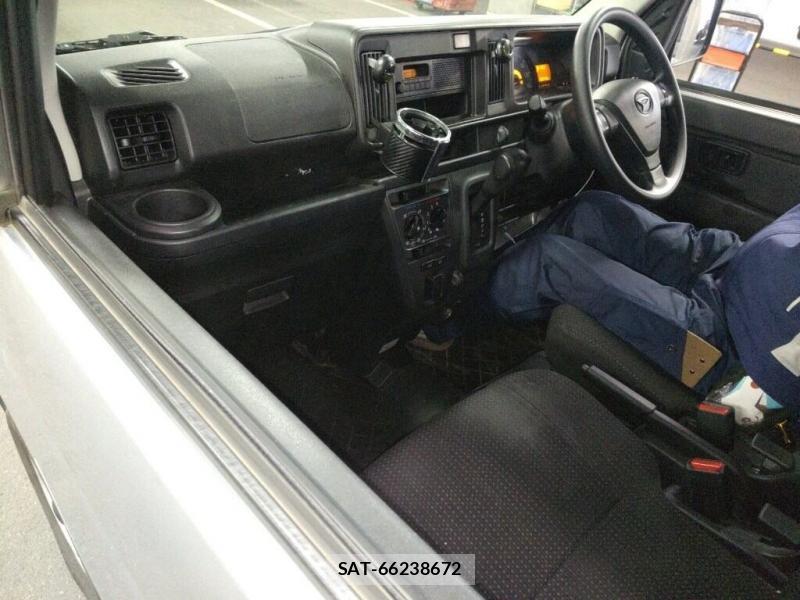 Daihatsu HIJET CARGO 2019 7332496-4