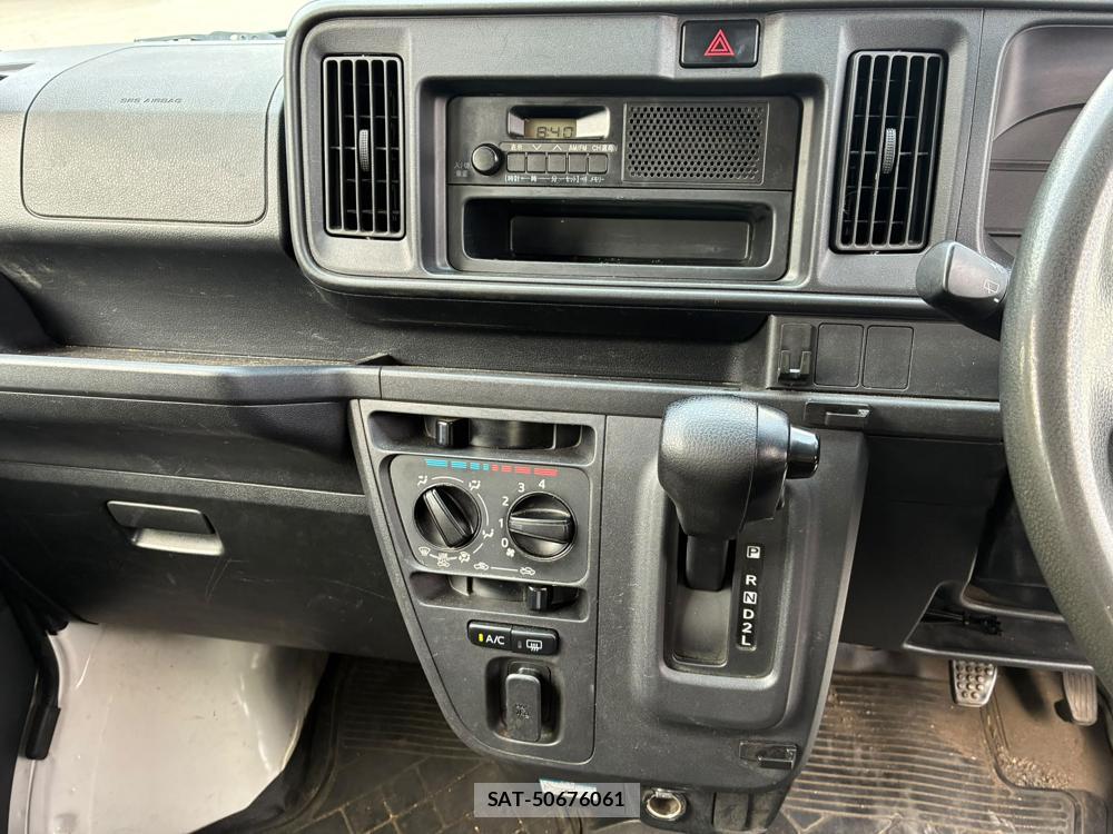Daihatsu HIJET CARGO 2020 7332497-19