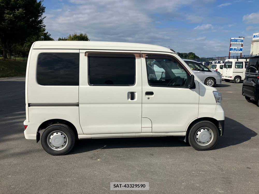 Daihatsu HIJET CARGO 2018 1297037-5